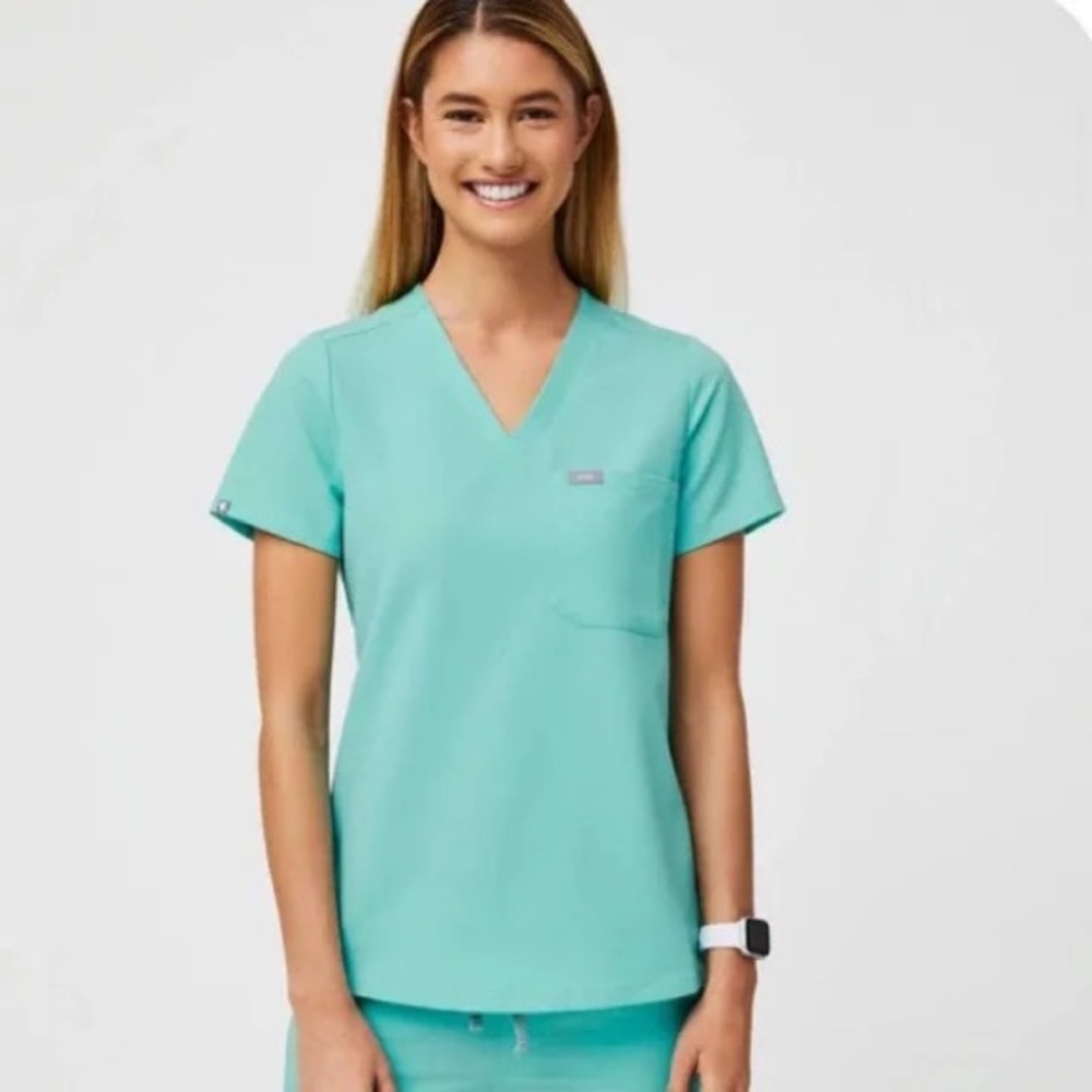 Figs Limited edition Fresh Aqua scrub set